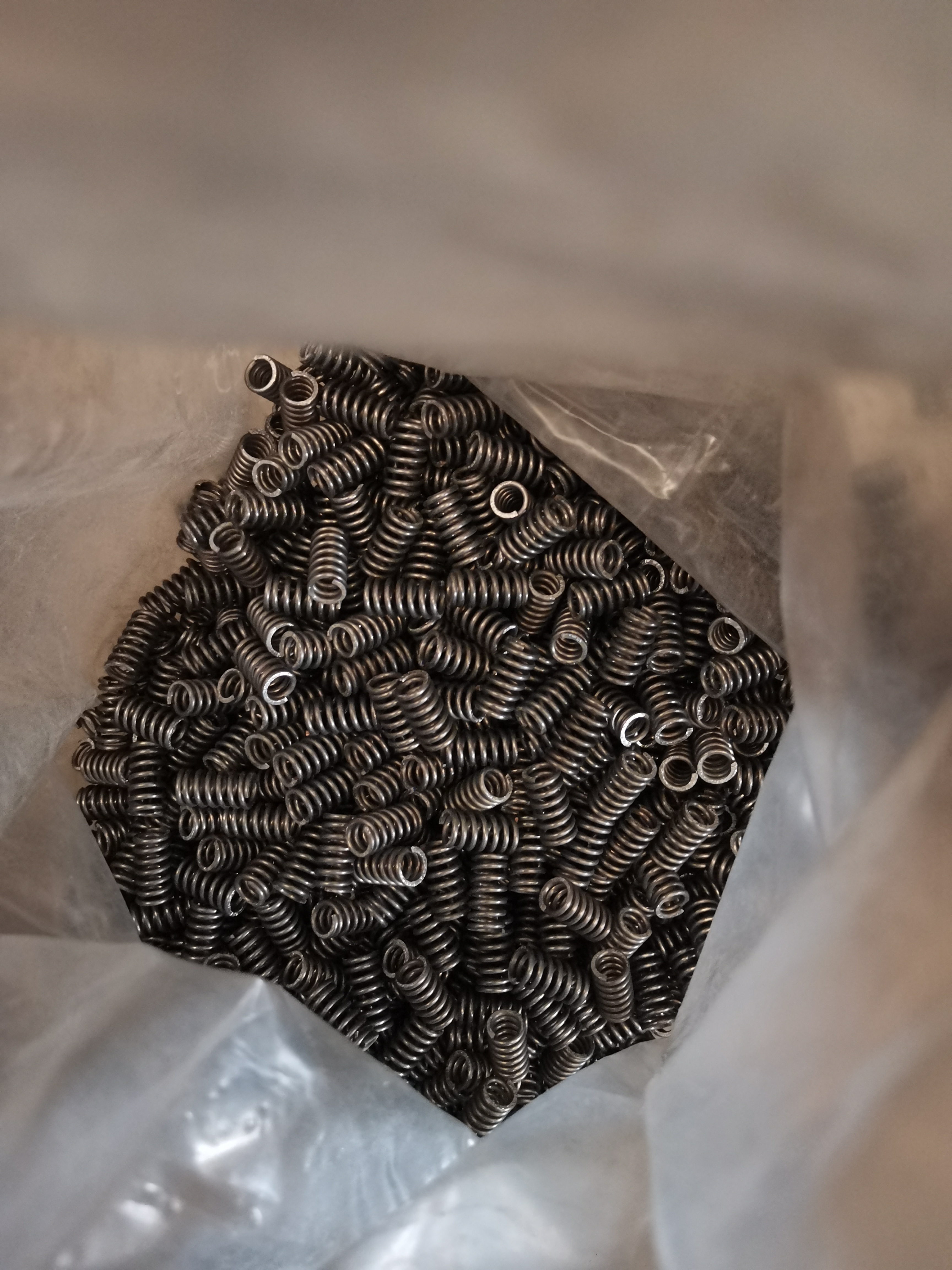 輝縣定制繩鋸彈簧生產(chǎn)廠家、廠家銷售、供應(yīng)商熱線、多少錢、廠商批發(fā)【輝縣市永輝彈簧有限公司】