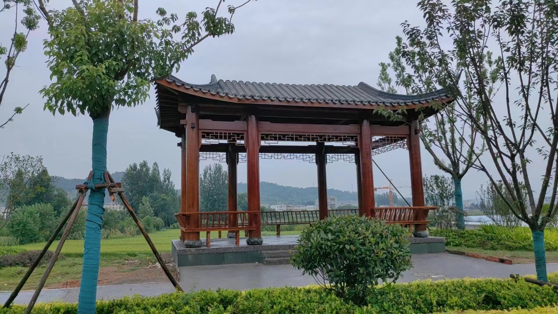 南京水榭戲臺亭子供應商報價-古建水榭廠家報價-定制公司-水榭亭哪家便宜（江西木森園林家具）