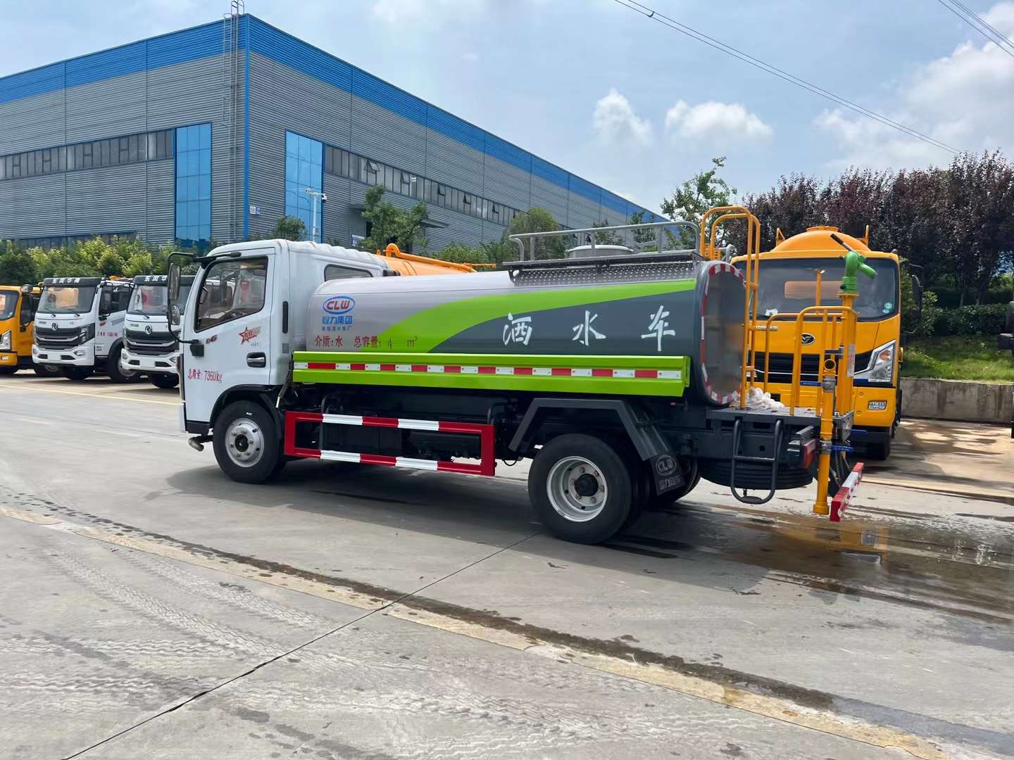 5噸東風(fēng)小多利卡灑水車供應(yīng)商-工地灑水車- 程力汽車  5噸東風(fēng)小多利卡工地灑水車廠家