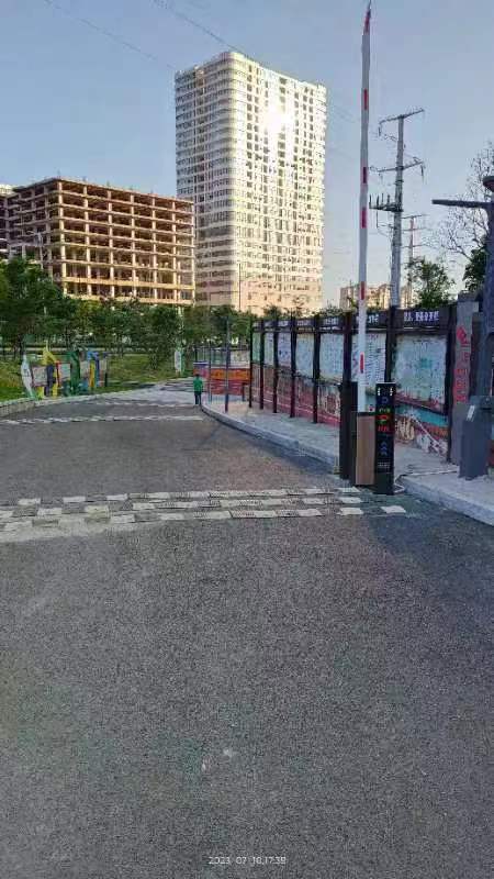 南安道閘訂做 泉州道閘訂做 惠安道閘訂做 【泉州市忠信卷閘門】