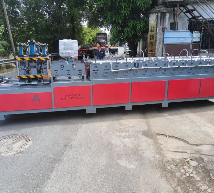 廣州 伺服裁剪機批發(fā)價格-全自動c型鋼壓型機廠家供應