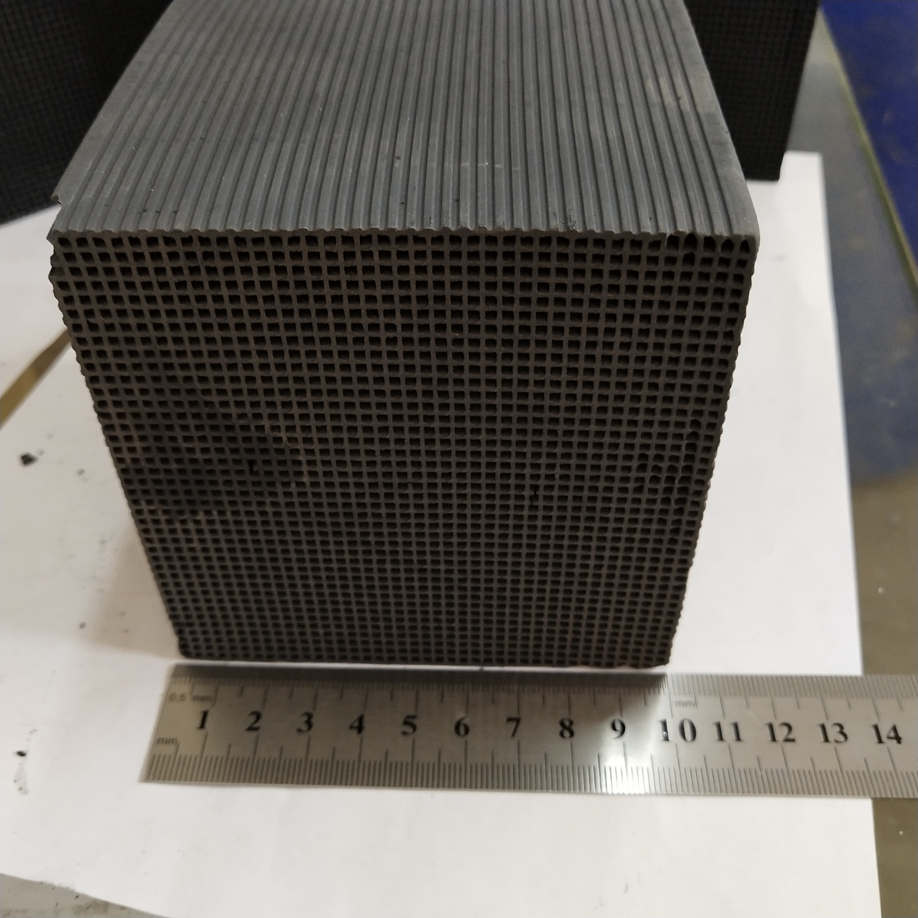 供應(yīng)北京污水處理蜂窩活性炭廠家- 供應(yīng)北京污水處理蜂窩活性炭