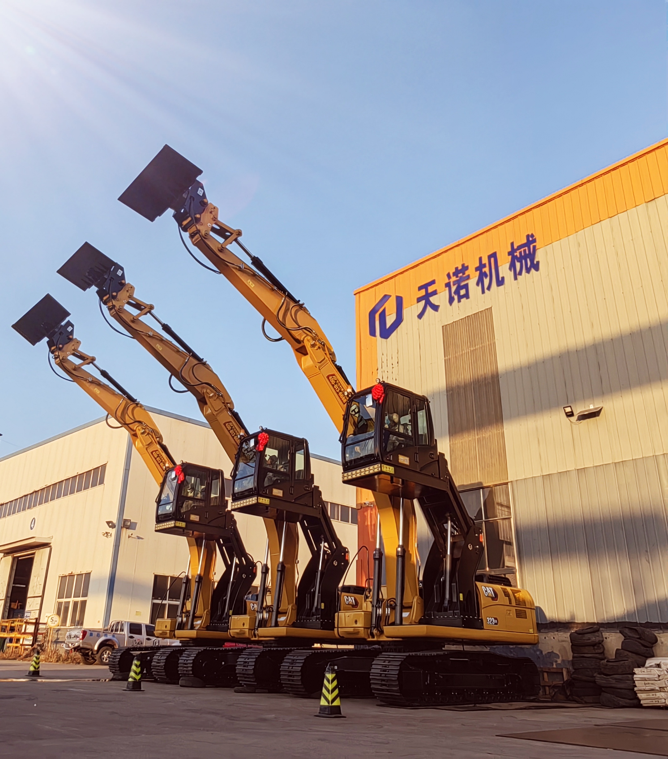 定制火車平倉(cāng)器 挖掘機(jī)升降駕駛室 鐵路旋轉(zhuǎn)刮板屬具